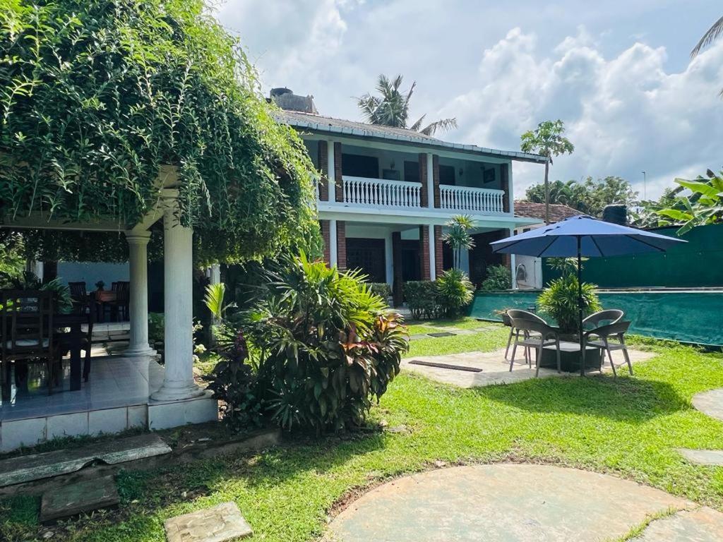 Little Paradise Bentota Exterior photo